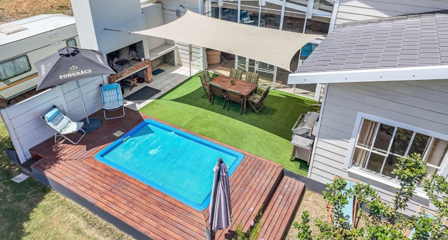 3 Bedroom Property for Sale in Riverside Western Cape